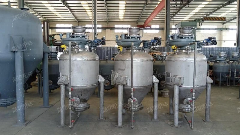 Large capacity silo powder conveying pump