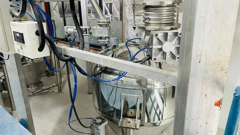 HDF type bin pump