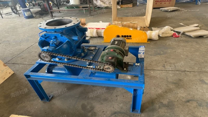 Square mouth star discharger