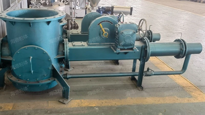 Dust-free sealed pump