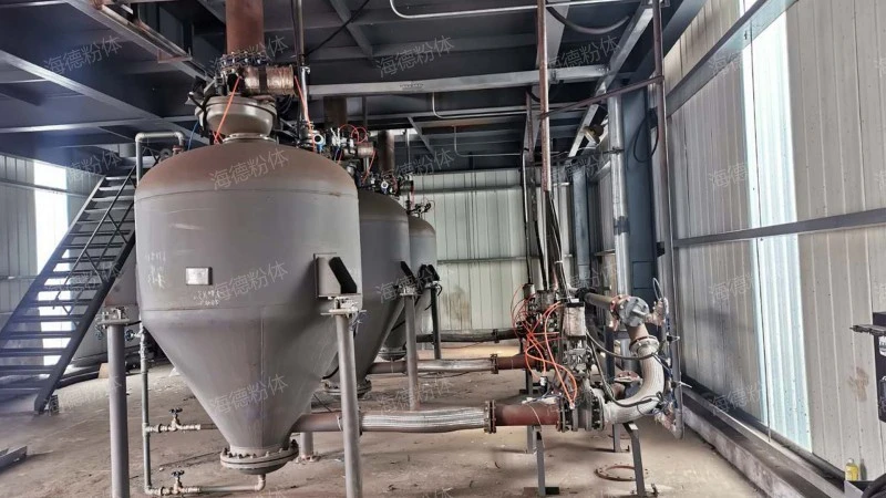Coal ash and slag pneumatic conveying system