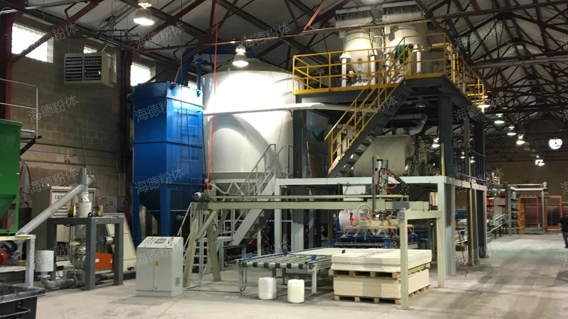 Coal ash and slag pneumatic conveying system