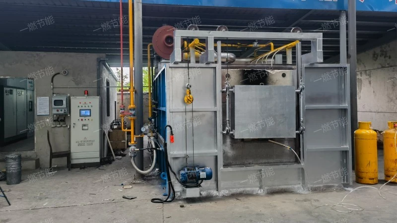 Environmentally friendly through heating furnace