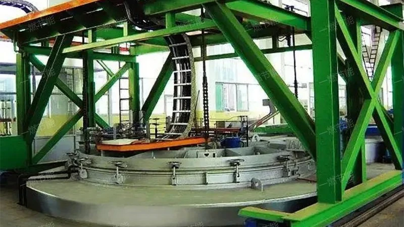 Well type quenched and tempered annealing furnace