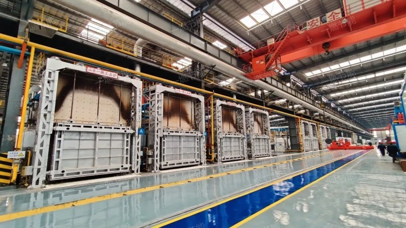 Automatic temperature control tube heating furnace