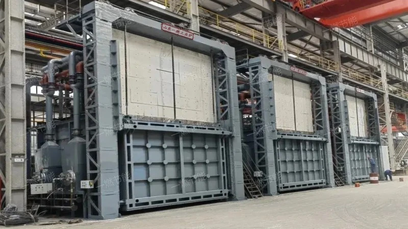 Top fired forging box type heating furnace