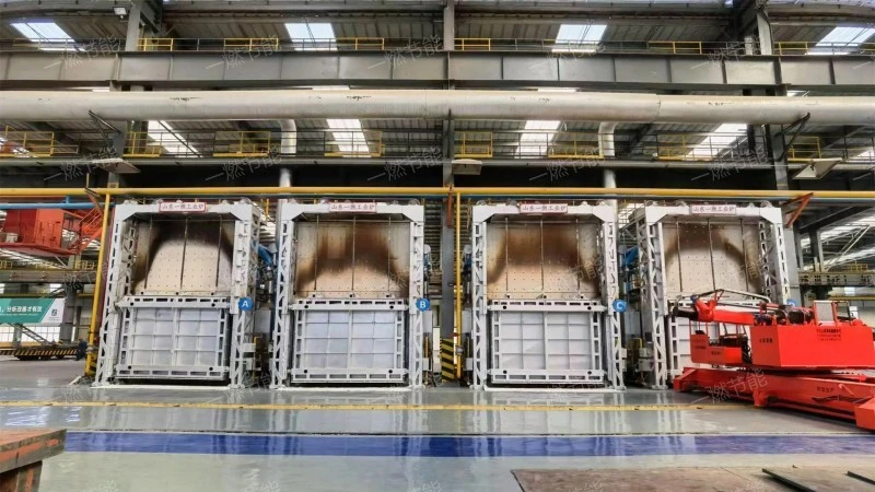 Automatic temperature control tube heating furnace