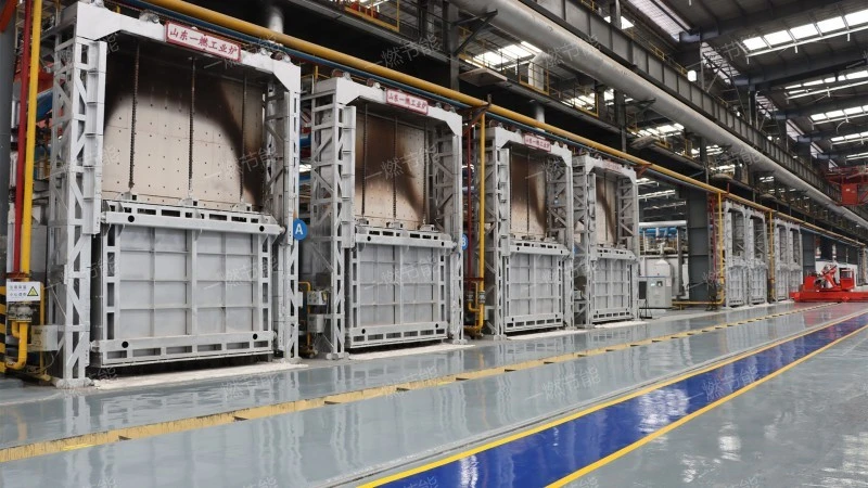 Mobile heating furnace double chamber type
